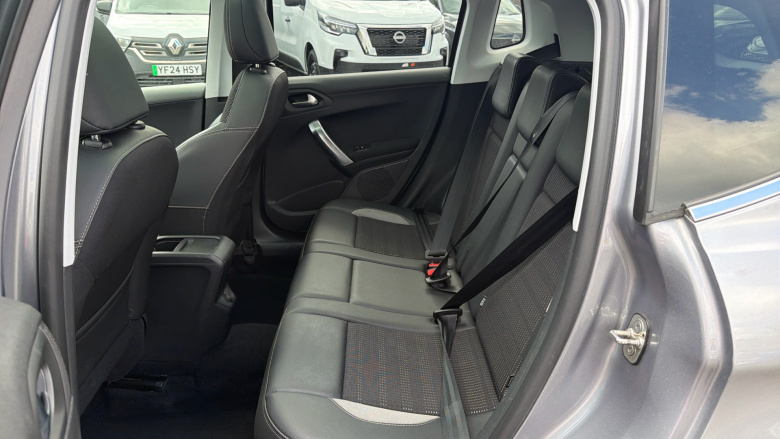Peugeot 2008 1.2 PureTech 110 Allure Premium 5dr Petrol Estate